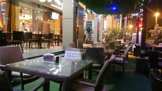 Bey Rock Café
